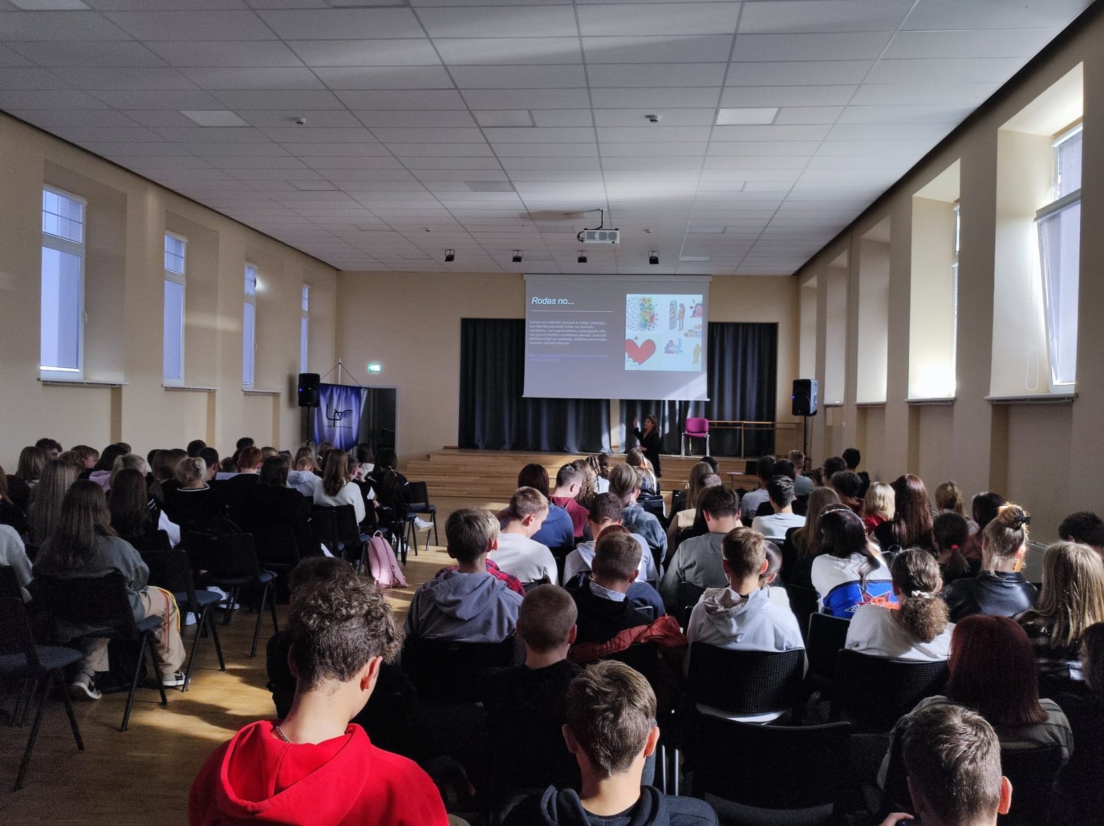 Iespējams iegādāties lekcijas organizācijām, skolām, sociālajiem dienestiem u.c.